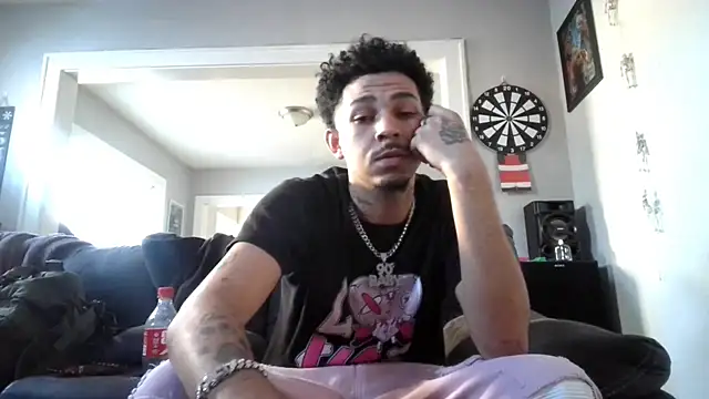 แชท XXX สดของ bigdickjojo69