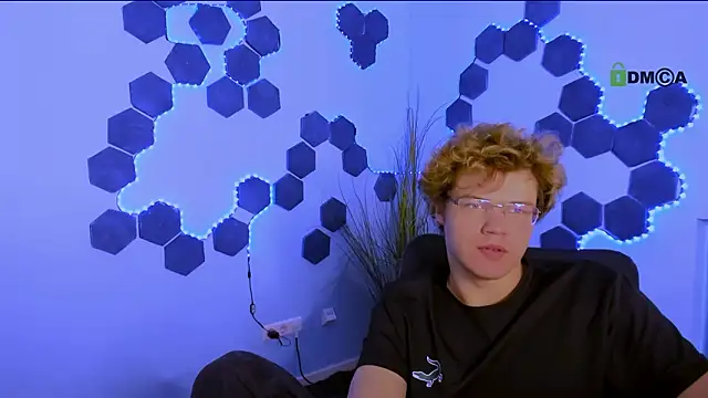 Онлайн чат XXX lucas_long_