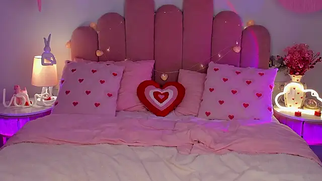 ElsaYoungのライブXXXチャット