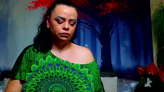 ElizabethEven Live XXX Chat