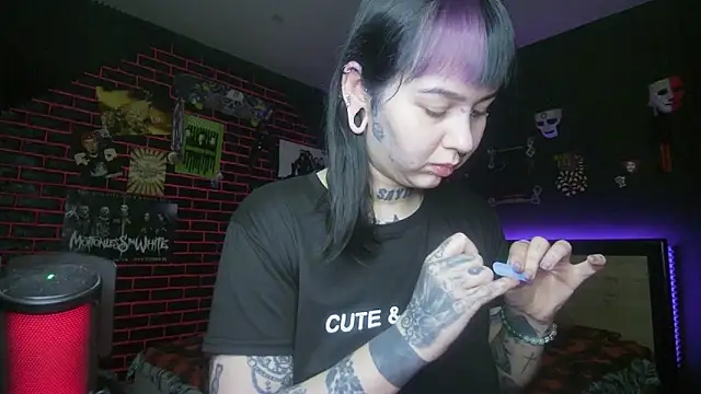 Show de webcam de MoorderxDoll