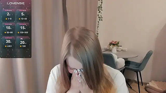 Chat +18 de Alyaley ao vivo