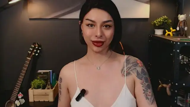 LetisiaRocks Pertunjukan Webcam