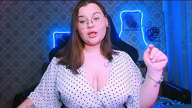 InLoveWithLife26 Live XXX-Chat