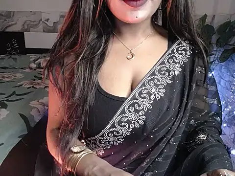 Naughtyy_stripgirl – Live XXX-chat