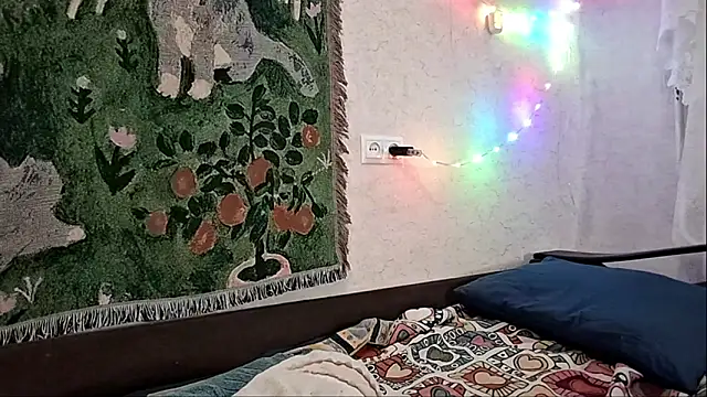 Онлайн чат XXX MiaLovelyOne