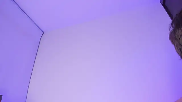 Živý XXX chat Senpai_Lover_