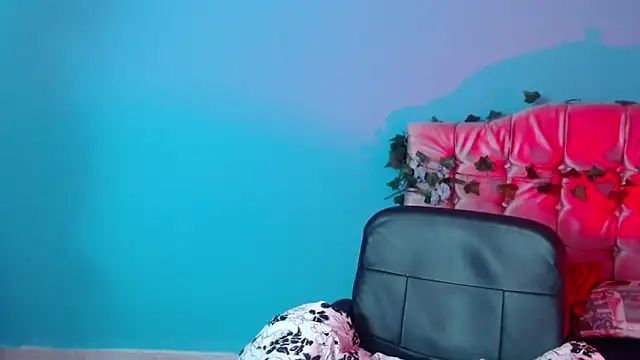 Онлайн чат XXX amber_miller18