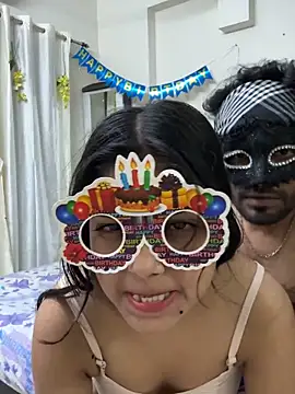 แชท XXX สดของ quzzy_fuck