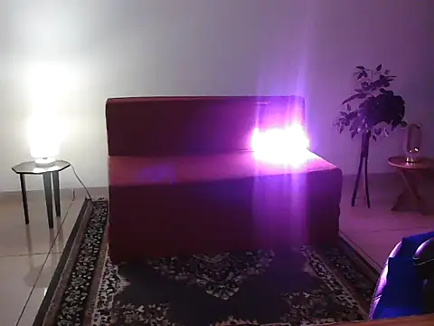 XXX chat uživo modela _MehaR_