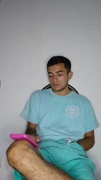 Thick_Cock 现场XXX聊天