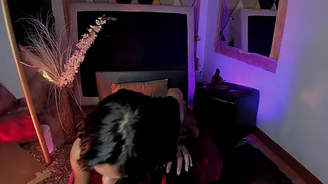 แชท XXX สดของ EmmaDuque