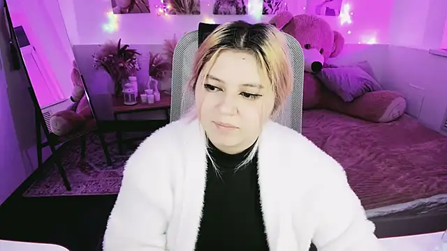 แชท XXX สดของ DiaAngell