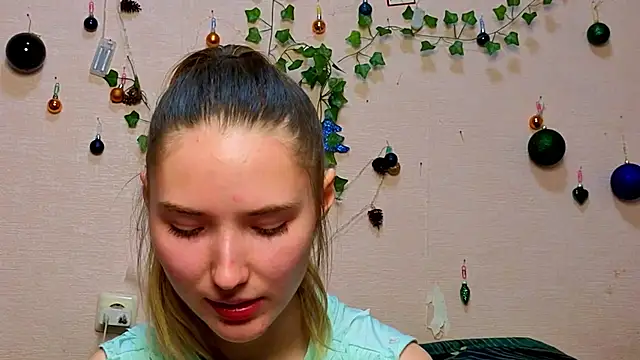 _kikiclark__: онлайн-секс-чат