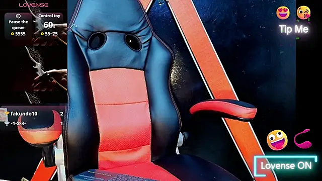 kamy_bad_girl élő XXX-chatje