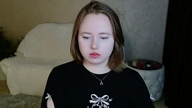 Chatroom XXX en direct de SelenaAsti