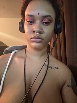 nickytheehawtien Live XXX chat