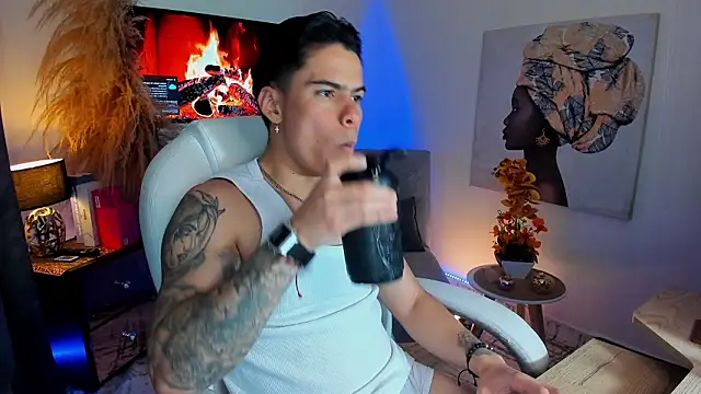 Matias_MurrierのライブXXXチャット