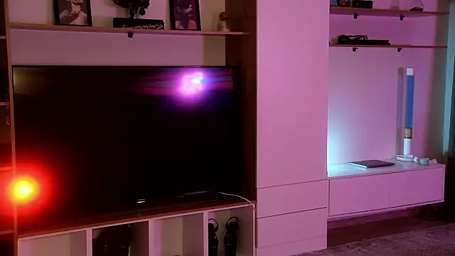 XXX chat uživo modela AcidPie