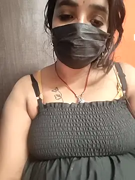 Lolitatamil 网络视讯表演