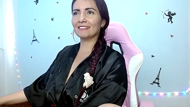 แชท XXX สดของ nanis_milf