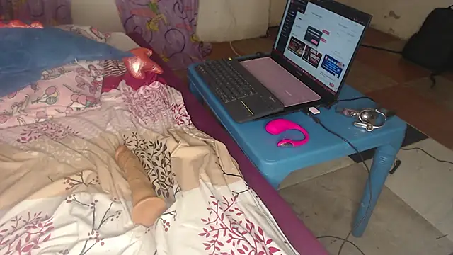 abbydirtys Chat XXX live