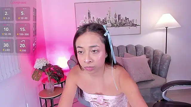 July_Adams Chat XXX in diretta