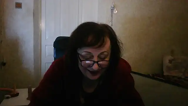 Julia54391 – Live XXX-chat