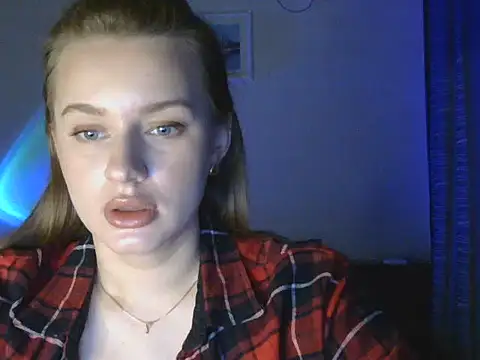 Lorivess Chat XXX in diretta