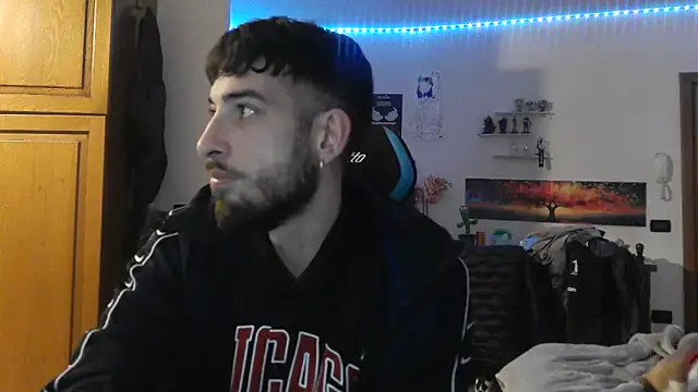 maestroboris95のライブXXXチャット