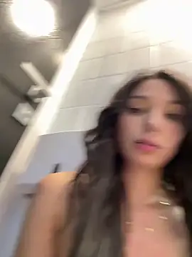 -_MiaQueen_- webkamerás műsora