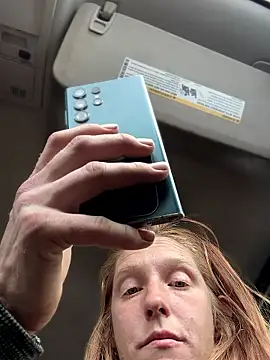 GoldenFlameGoddess Live XXX Chat