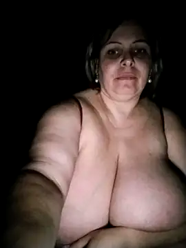 EvaCristal Chat XXX live