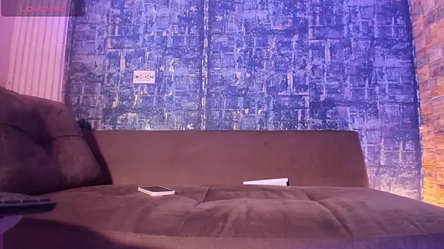 scarlettqueenx Adlı Modelin Web Kamerası Şovu