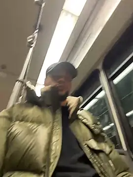 Lionayowe Pertunjukan Webcam