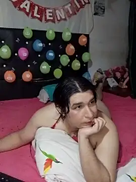 Kaissydoll élő XXX-chatje