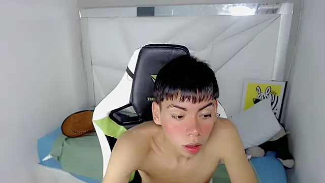 Liarr_ live XXX chat