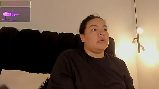 Amaranoir-'s Live XXX Chat