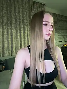 MissOyee Chat XXX live