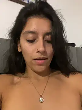 BrittanyDiaz Adlı Modelin Canlı XXX Sohbeti