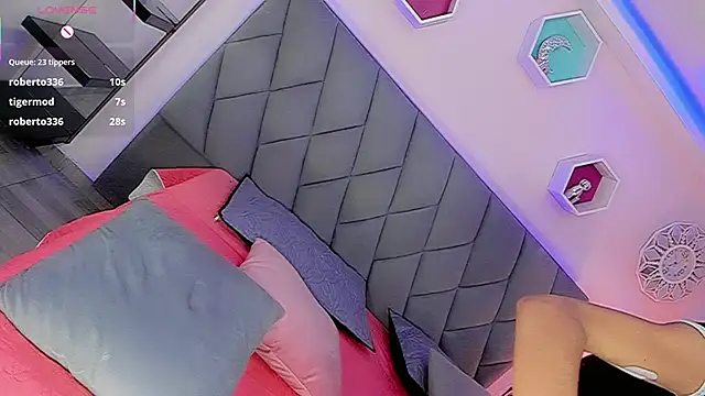 Amira_Ember Adlı Modelin Web Kamerası Şovu