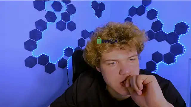 lucas_long_: απευθείας συνομιλία ΧΧΧ