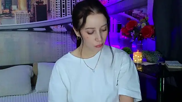 Chat +18 de MonicaSweetx ao vivo