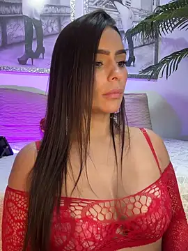 Mau_White Chat XXX in diretta