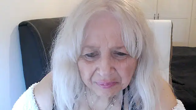 SusiLifeXXX Chat XXX live