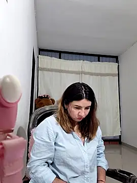 __Emma__11__Lecat_: онлайн-секс-чат