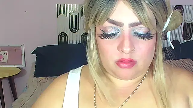 Sexy_Samantha_8のライブXXXチャット