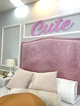 LolaSteven 即時 XXX 聊天