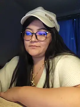 Chat XXX en directo de Sakura_0505