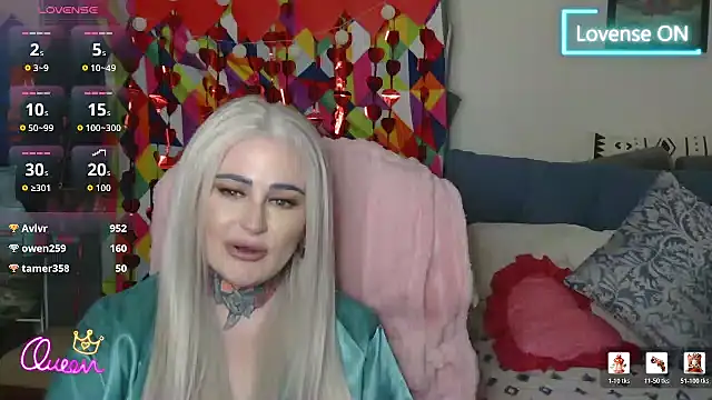 Онлайн чат XXX Inkedplaydoll